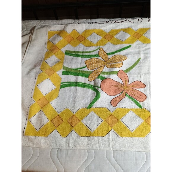 Utica Fine Arts Vintage Floral Bath Towel J.P. Stevens 46 X 25 Mol Irises - Picture 3 of 6